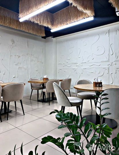 Барельеф,Дизайнер интерьера, декоратор;