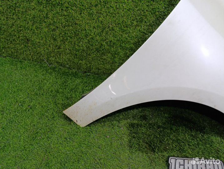 Крыло переднее правое Renault Samsung Sm3 L38 2010