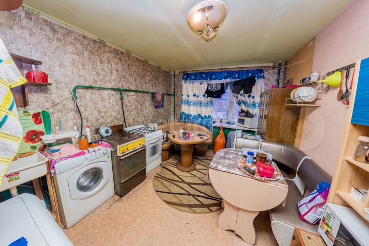 Комната 12 м² в 6-к., 4/5 эт.