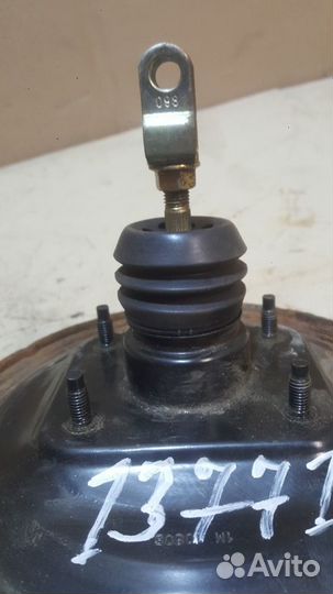 Усилитель тормозов вакуумный Mitsubishi Carisma