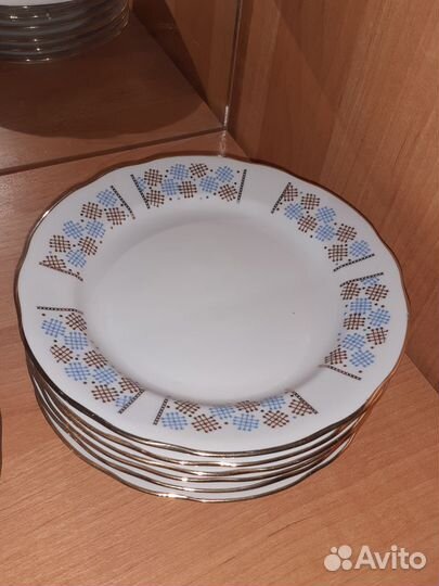 Новые тарелки 17.5см. 14шт, Дулево