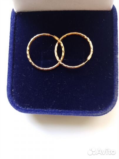 Золотые серьги