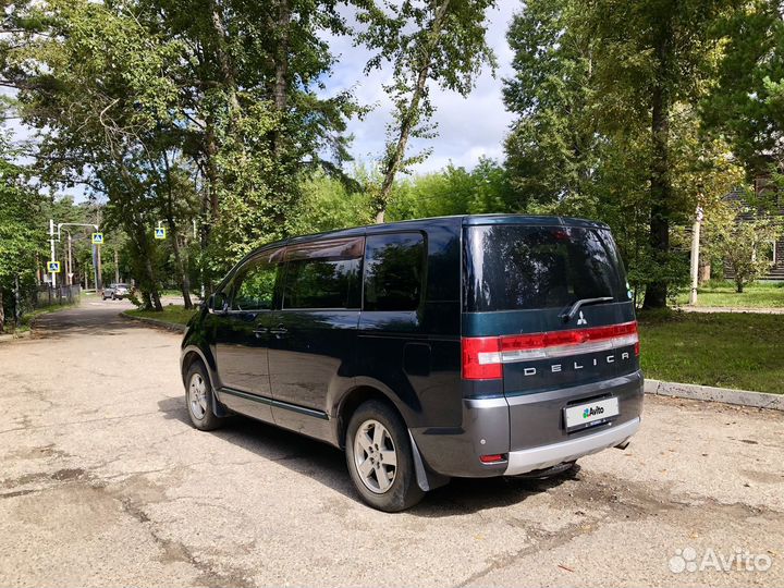Mitsubishi Delica D5, 2017