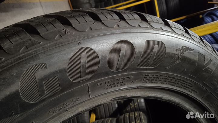 Goodyear UltraGrip SUV+ 255/55 R18