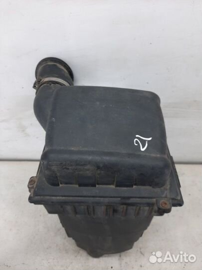 Корпус воздушного фильтра Peugeot 206 хэтчбэк 3