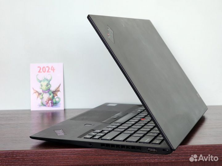 Очень Тонкий Легкий ThinkPad X1 Carbon Gen 6 i7 G8