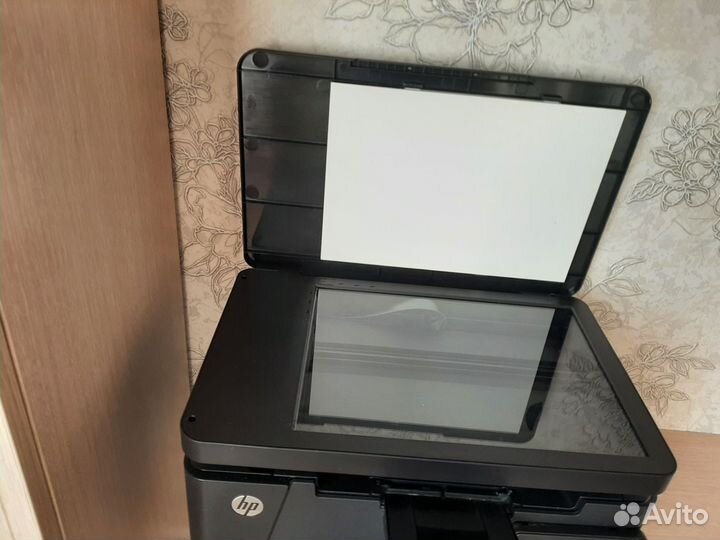 Принтер лазерный hp