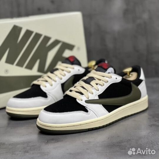 Travis Scott X Air Jordan 1 Retro Low OG Olive