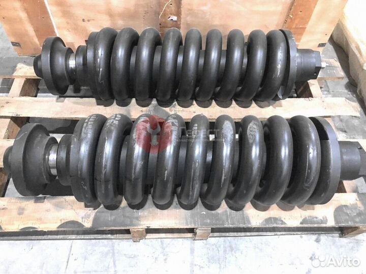 Натяжитель гусеницы Doosan DX220A 200101-00026B