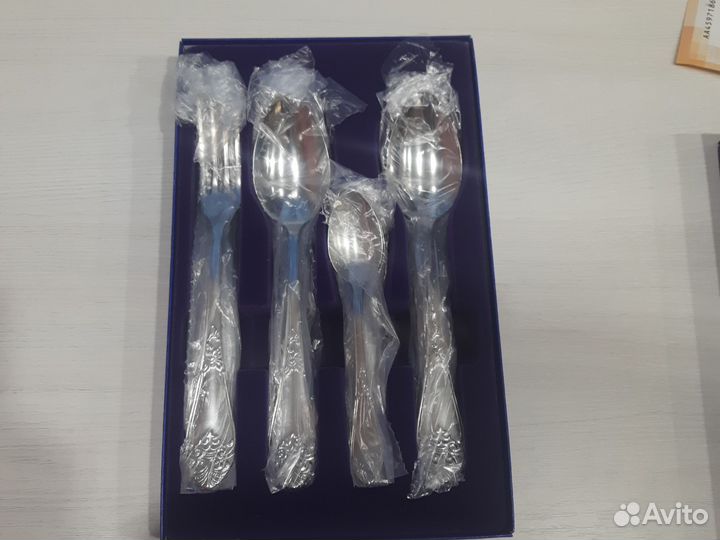 Столовые приборы