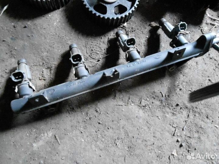 Рейка топливная (рампа ) Kia Spectra 2001-2011