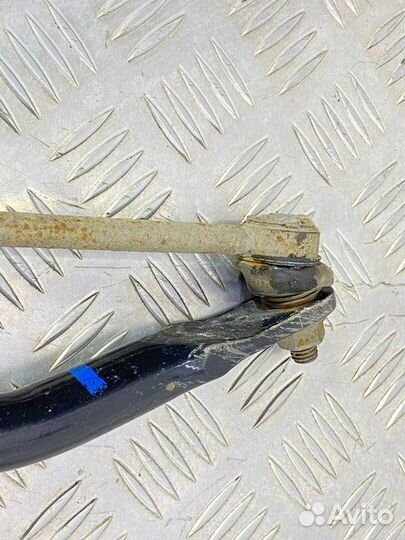 Стабилизатор поперечной устойчивости передний