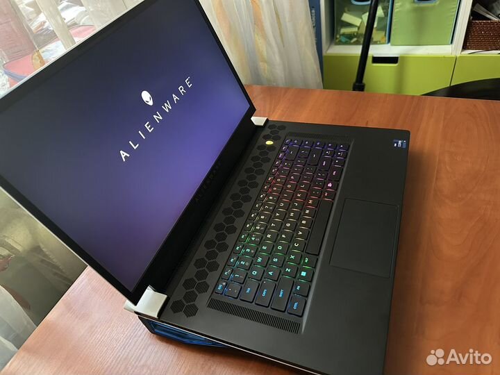 Dell Alienware X17 R2 4K i9 3080Ti 64gb