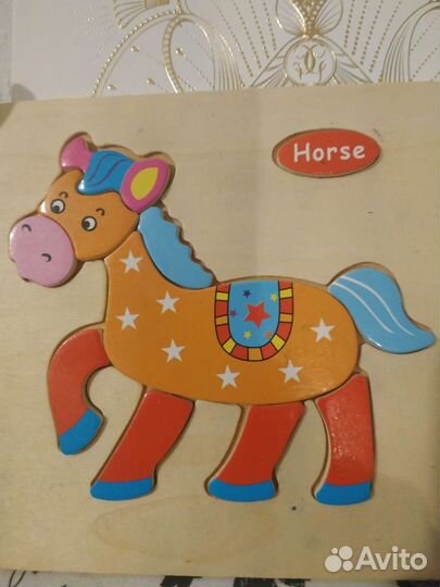 Пирамидка и пазлы деревянные