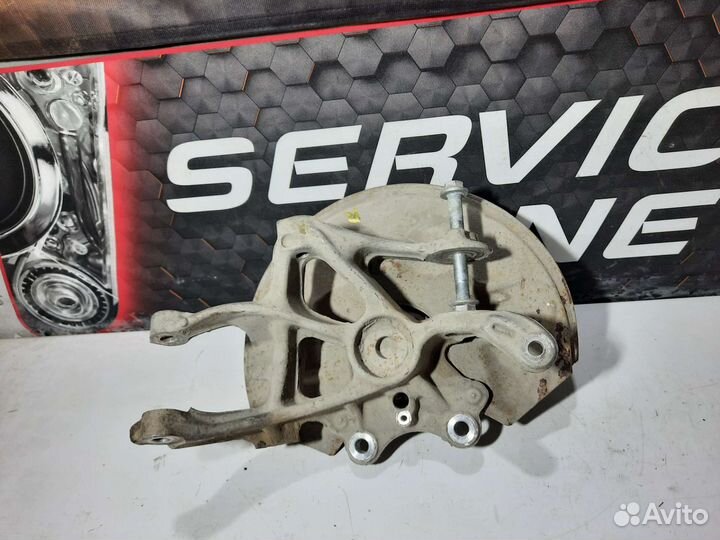 Поворотный кулак задний правый Peugeot 407