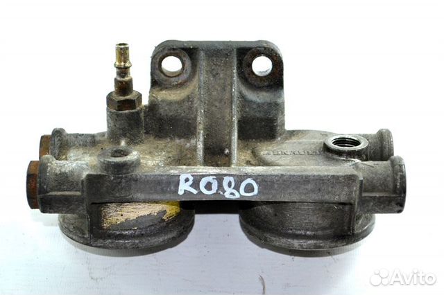 Корпус / крепление топливного фильтра renault truc