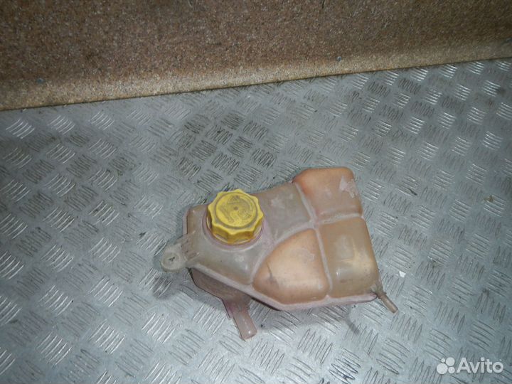 Бачок расширительный, Ford (Форд) -fiesta (01-07)