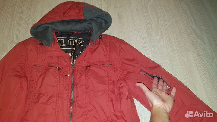 Демисезонная куртка