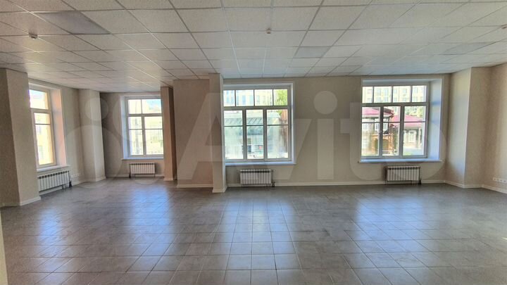 Аренда здания в самом центре города