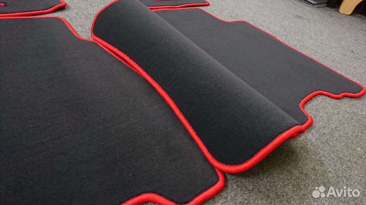 Автомобильные коврики Honda Civic 5D