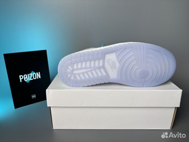 Кроссовки оригинальные Nike Air Jordan 1 Low 39 EU