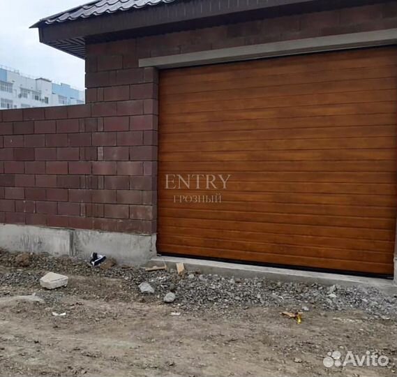 Ворота гаражные секционные