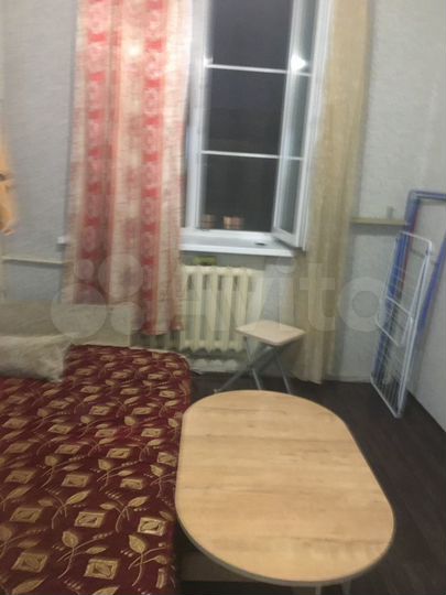 Комната 10 м² в 4-к., 5/5 эт.