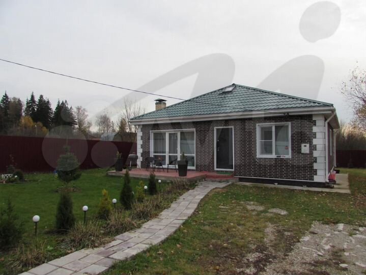 Дом 126 м² на участке 8 сот.