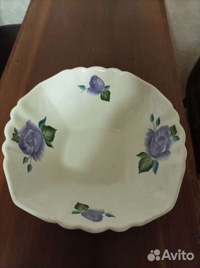 Салатник из фарфора, новый