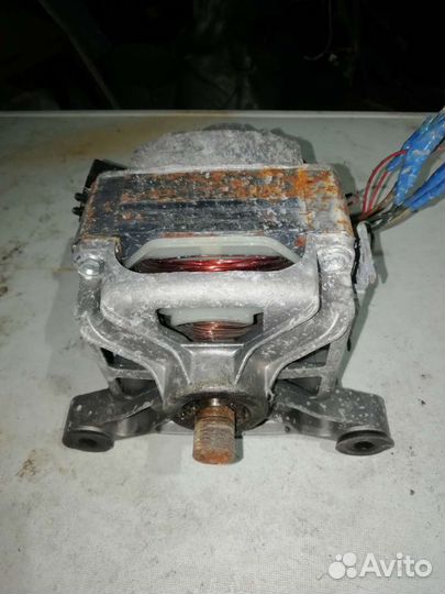 Двигататель стиральной машины