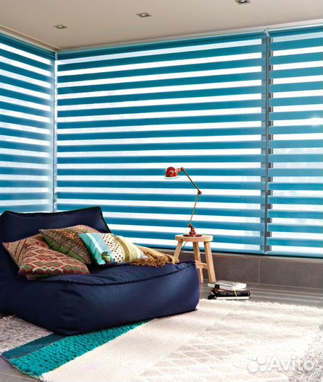 Рулонная штора с эффектом день ночь