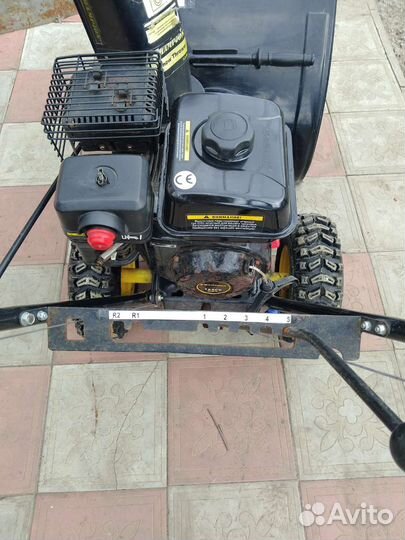 Снегоуборщик чемпион