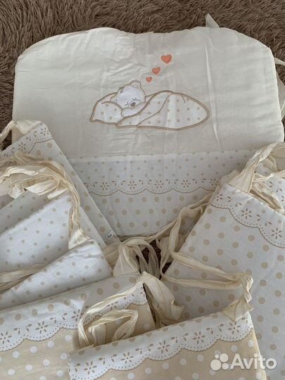 Бортики в кроватку