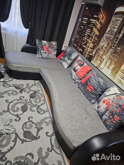 Угловой диван бу