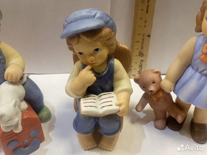 Статуэтки Regal