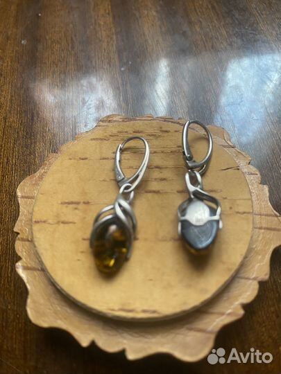 Серьги с янтарем