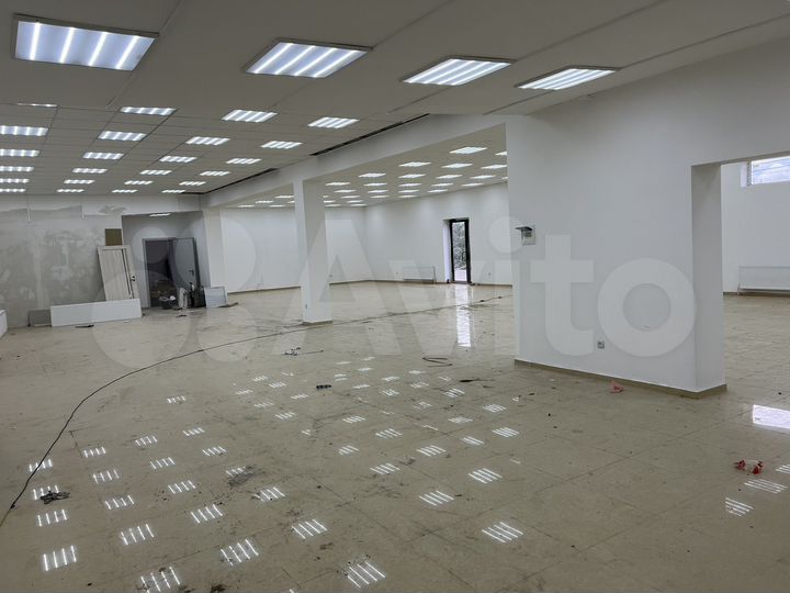 Торговая площадь, 350 м²