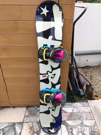 Сноуборд и крепления комплект