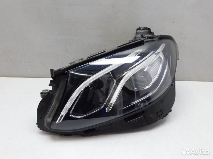 Фара левая Mercedes-Benz E-Class