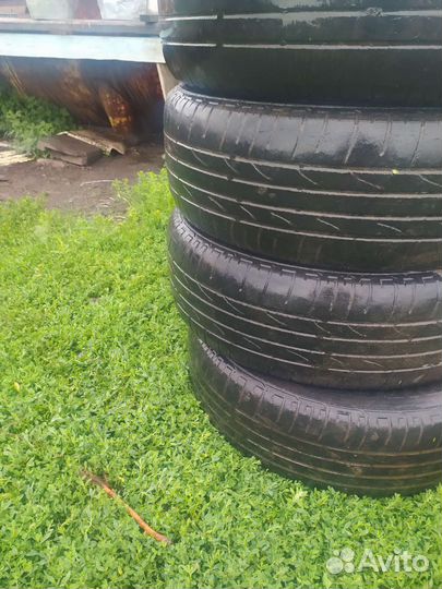 Bridgestone B-style 215/65 R16