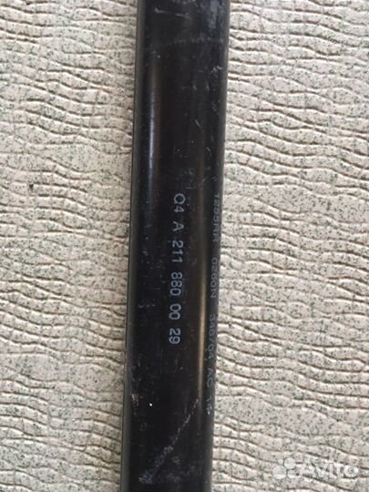 Амортизатор капота багажника Mercedes w211 x204