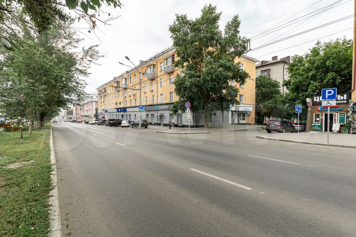 3-к. квартира, 70 м², 4/4 эт.