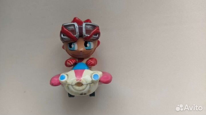 Игрушки из Киндер Сюрпризов