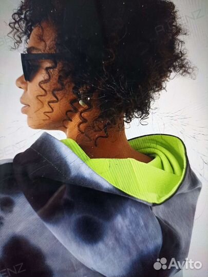 Экслюзивный спортивный костюм