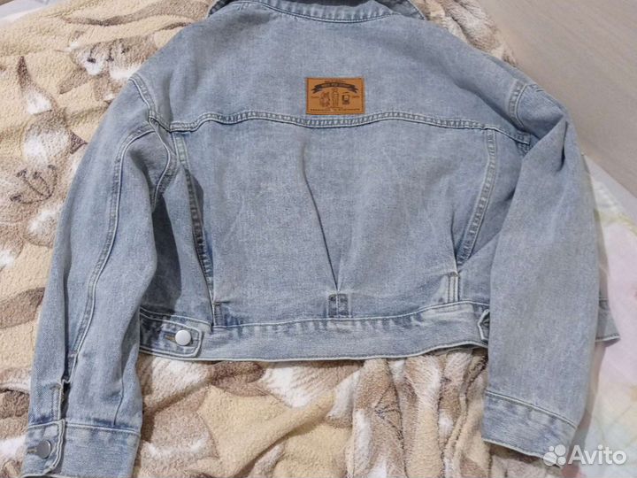 Джинсовая куртка для девочки