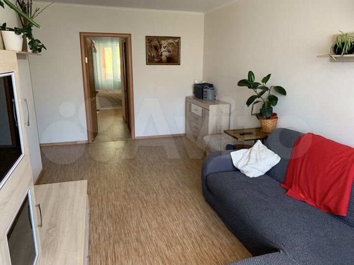 3-к. квартира, 60,7 м², 3/9 эт.