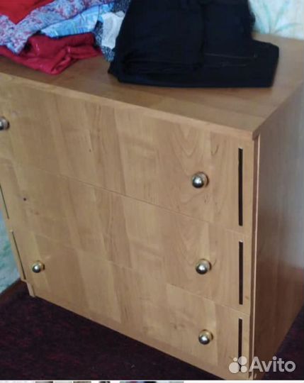 Продам спальный гарнитур