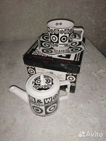 Чайная пара с чайником фарфоровые