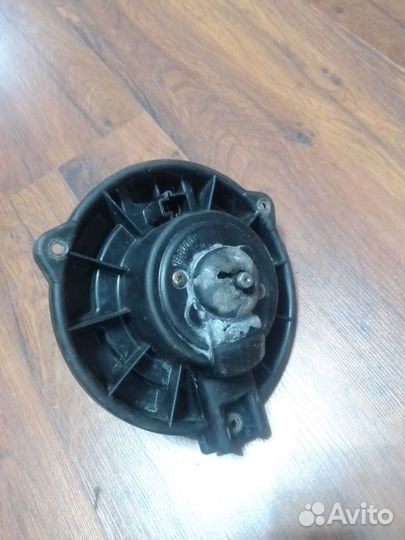 Моторчик отопителя