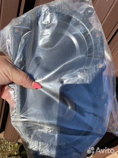 Задняя крышка АКПП додж караван